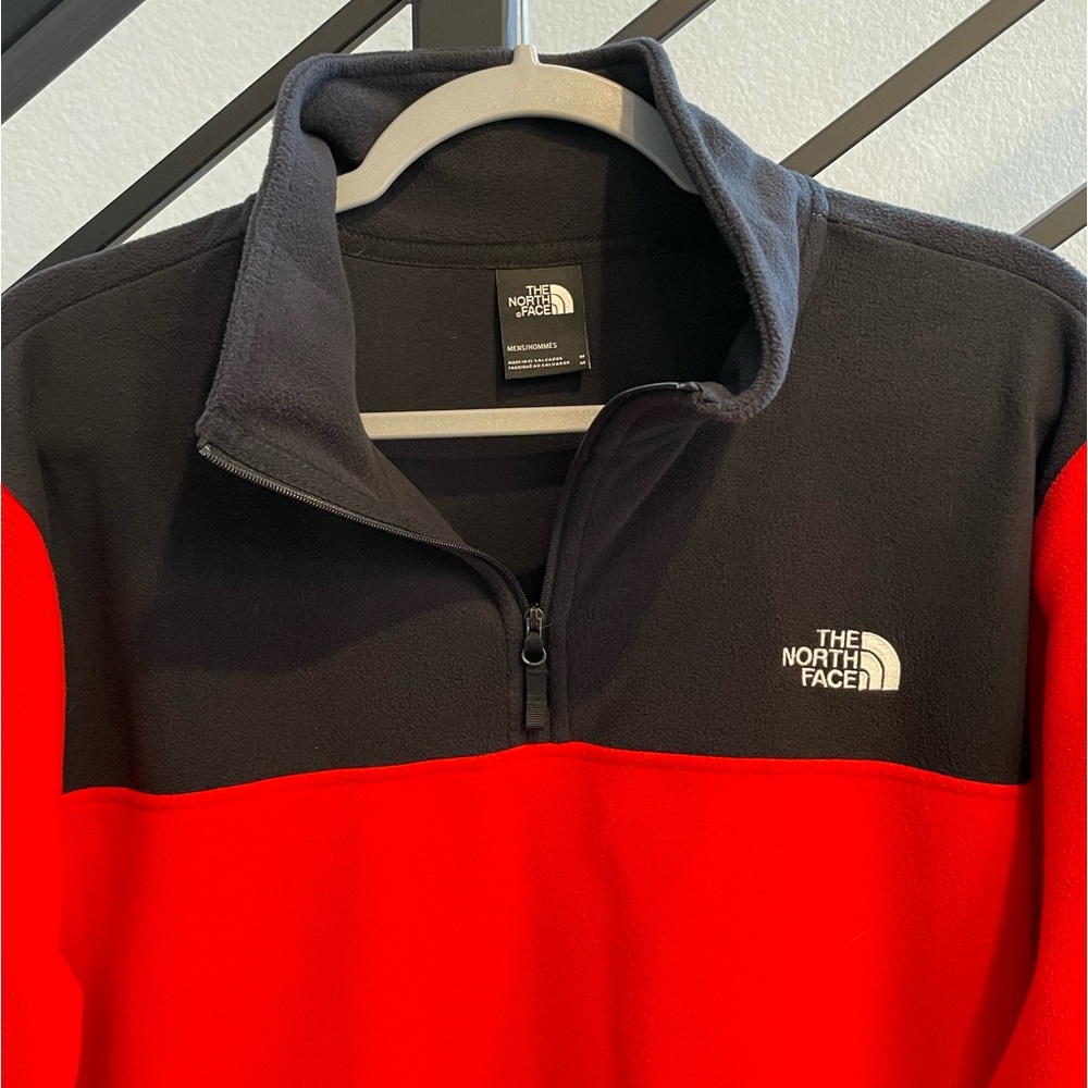THE NORTH FACE TKA Glacier Quarter Zip Fleece Pullover in Red / Black size M - Picture 4 of 4